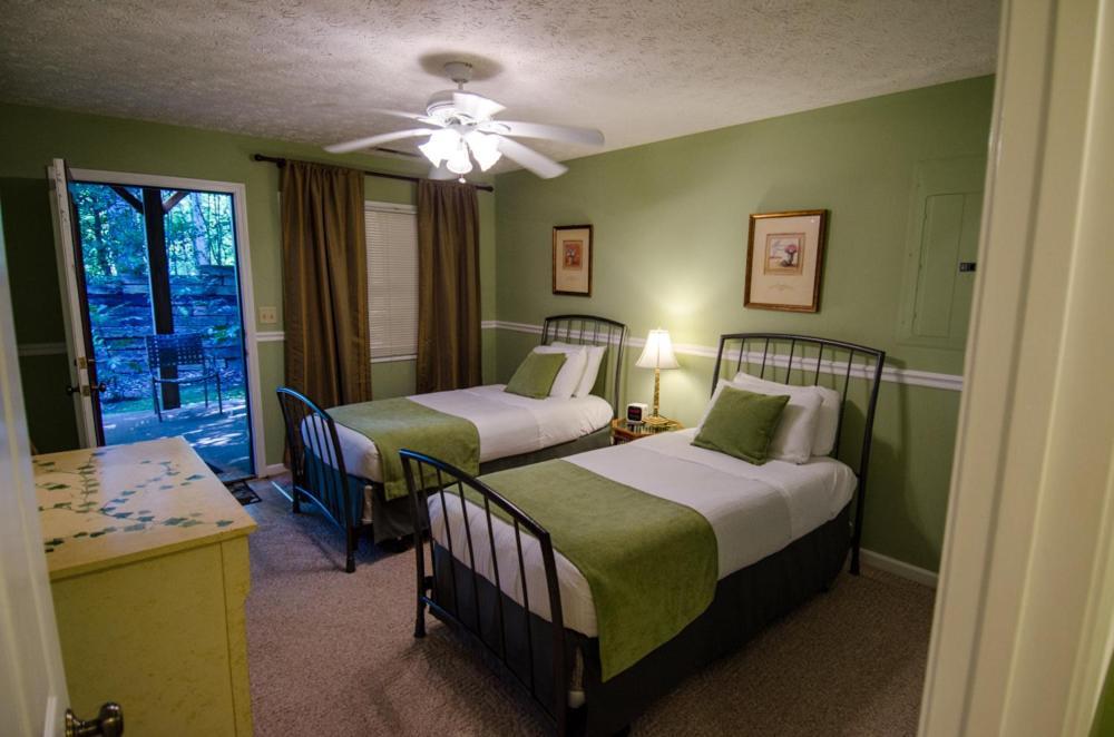 Asheville Cabins Of Willow Winds 外观 照片